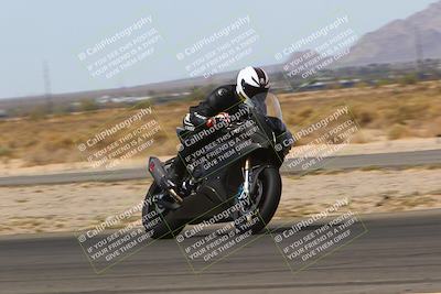 media/Apr-09-2022-SoCal Trackdays (Sat) [[c9e19a26ab]]/Turns 16 and 17 Exit (1030am)/